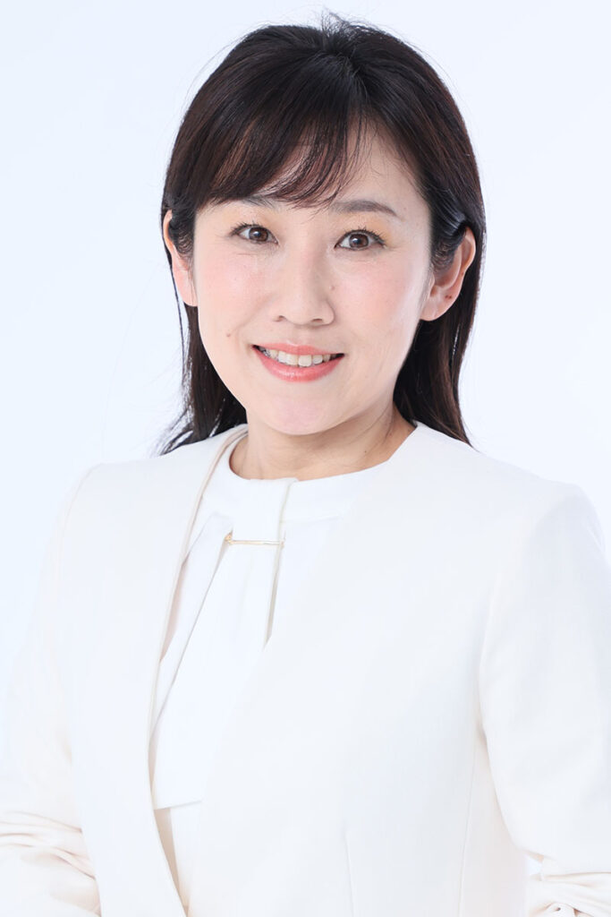 安田真由子